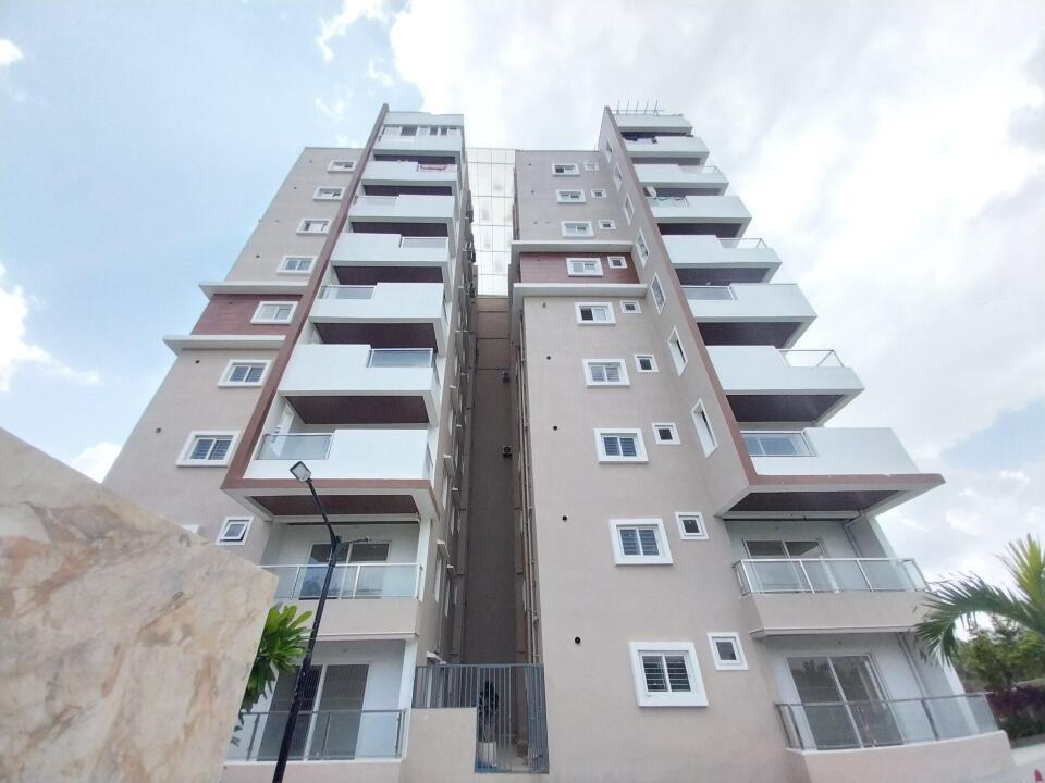 Kalyans Skyway 9